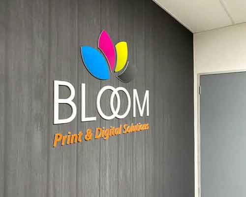 logo bloom graphics